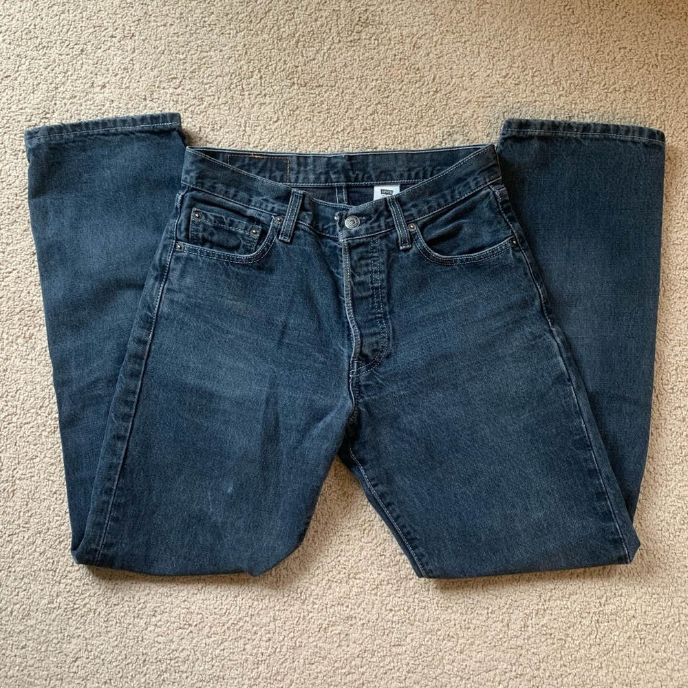 levi’s - dark wash straight leg jeans